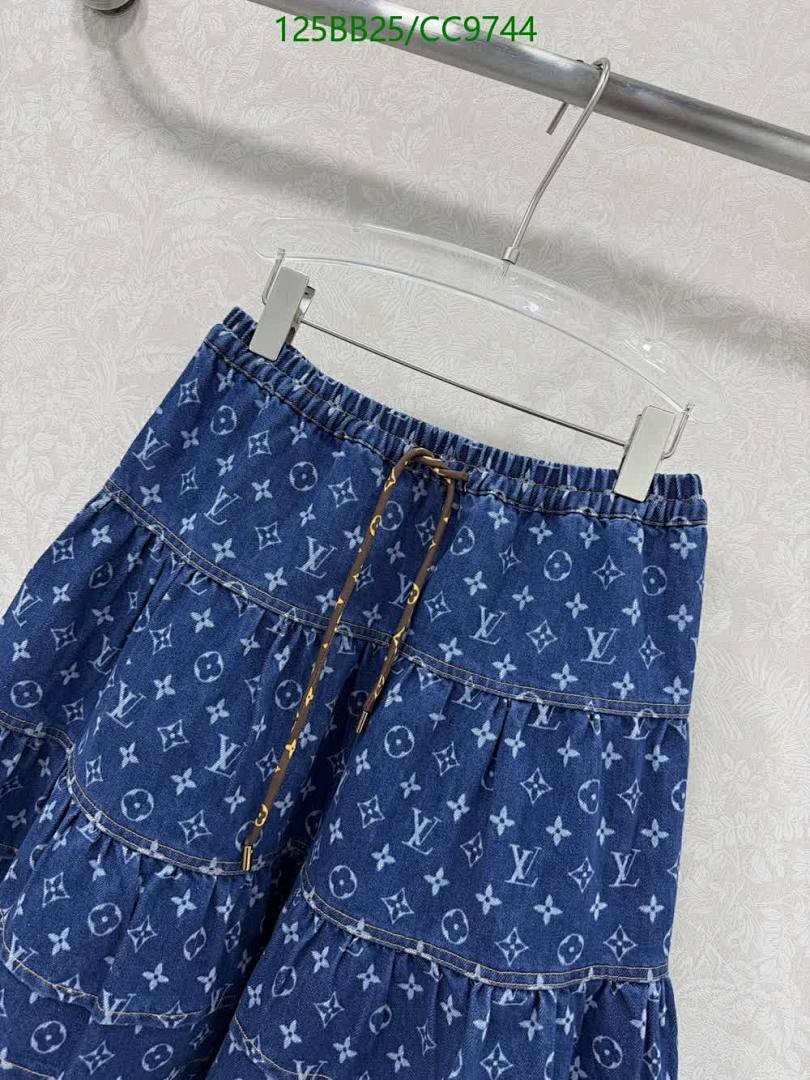 LV-Clothing Code: CC9744 $: 125USD