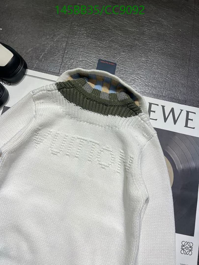 LV-Clothing Code: CC9092 $: 145USD