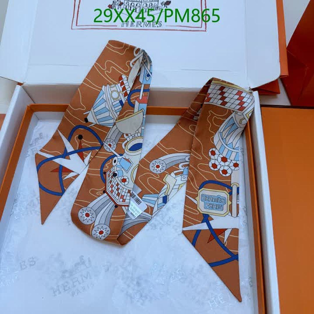 Hermes-Scarf Code: PM865 $: 29USD