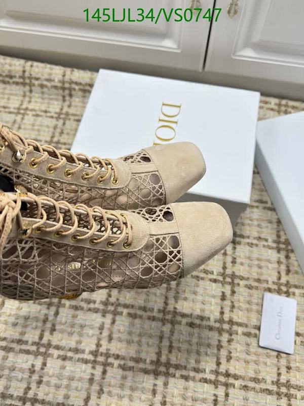 Boots-Women Shoes Code: VS0747 $: 145USD