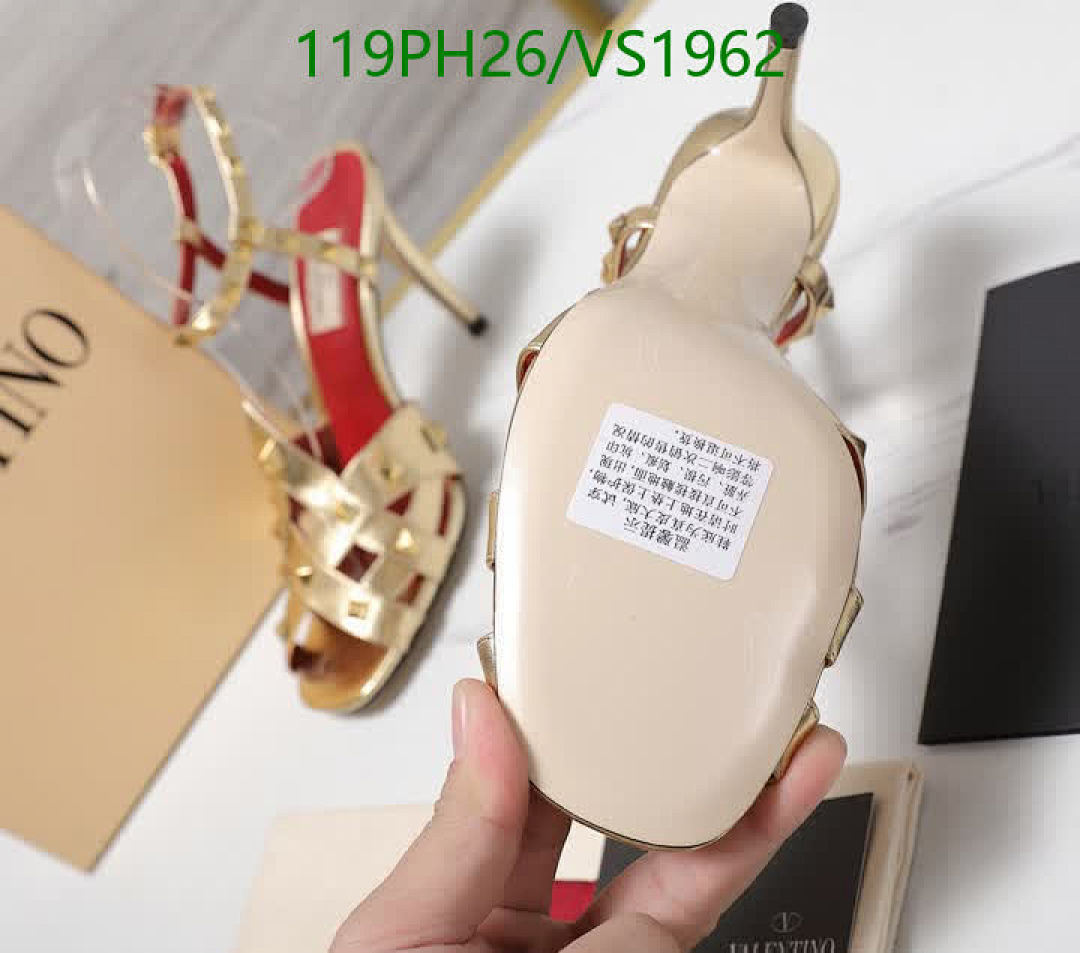 Valentino-Women Shoes Code: VS1962 $: 119USD