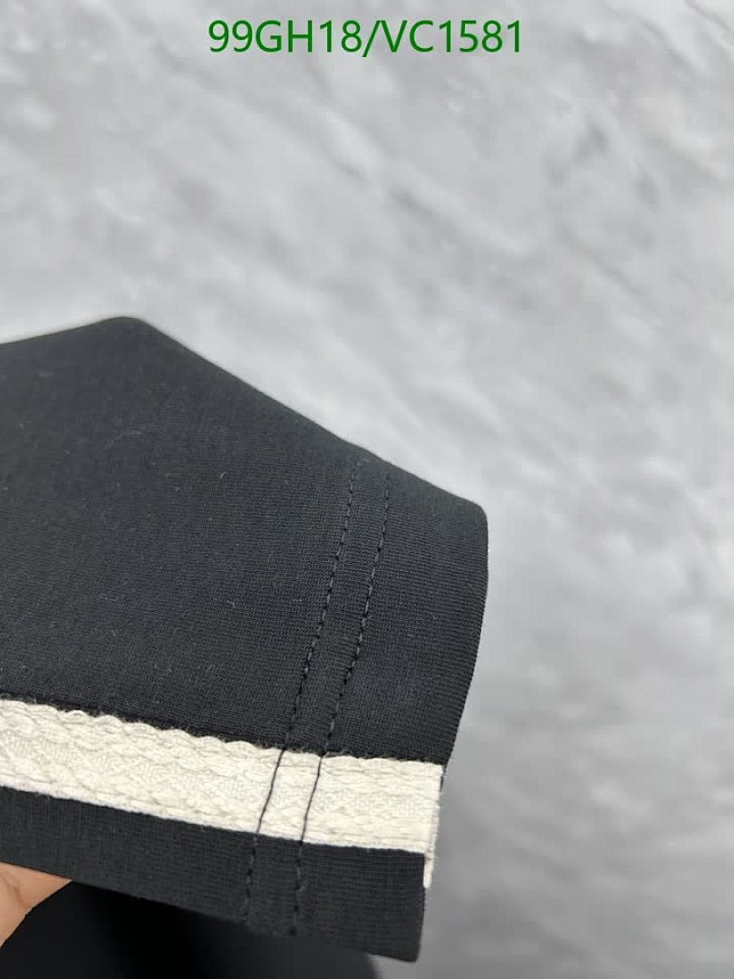 LV-Clothing Code: VC1581 $: 99USD