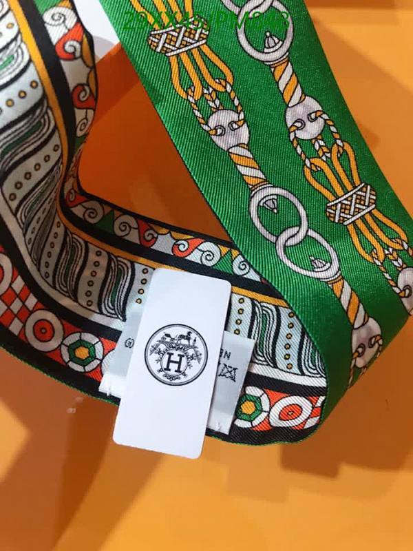 Hermes-Scarf Code: PM848 $: 29USD