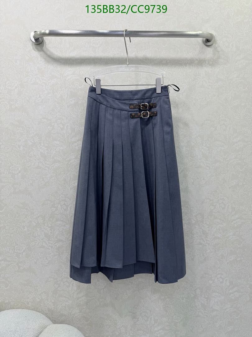 LV-Clothing Code: CC9739 $: 135USD