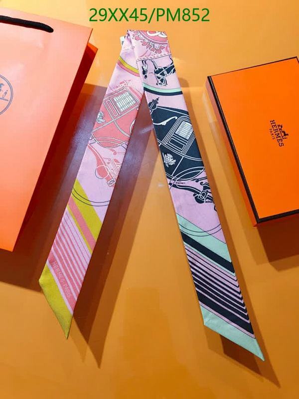 Hermes-Scarf Code: PM852 $: 29USD