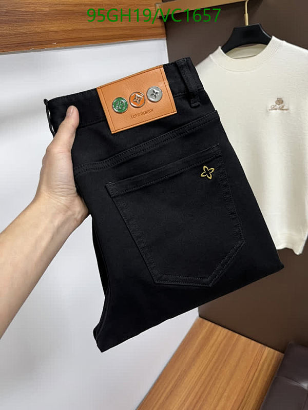 LV-Clothing Code: VC1657 $: 95USD