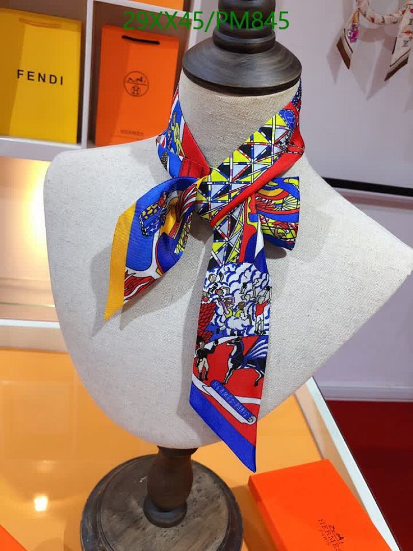Hermes-Scarf Code: PM845 $: 29USD