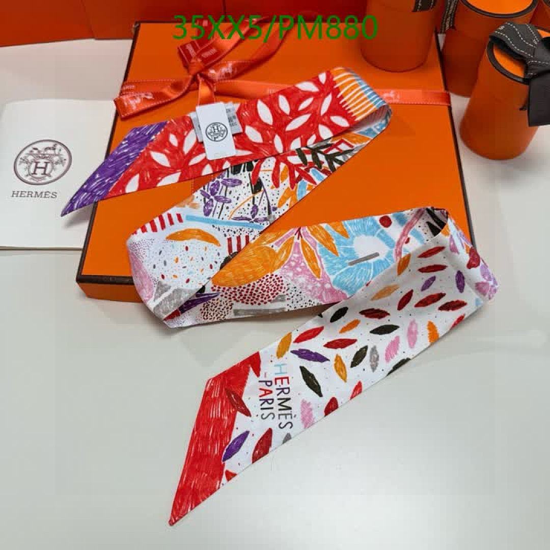 Hermes-Scarf Code: PM880 $: 35USD