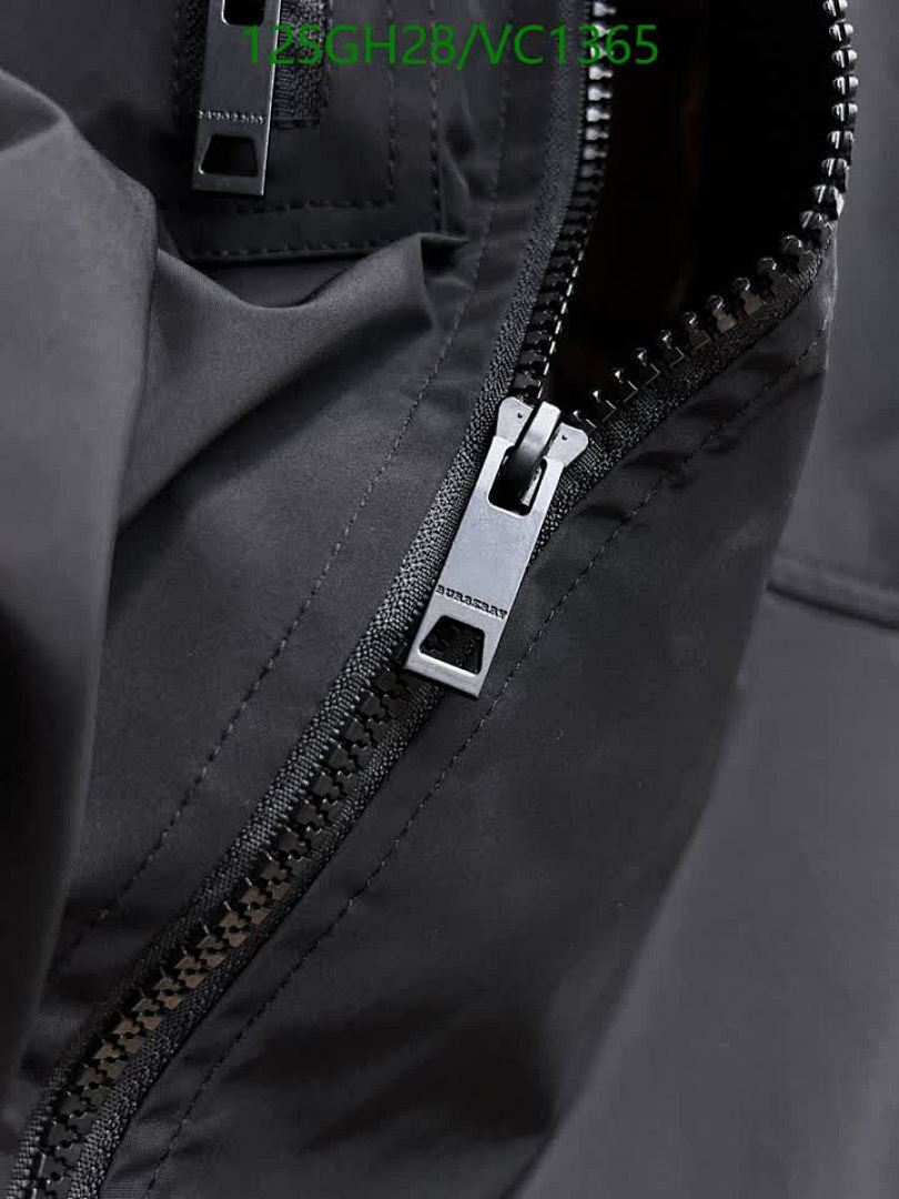 Burberry-Clothing Code: VC1365 $: 125USD