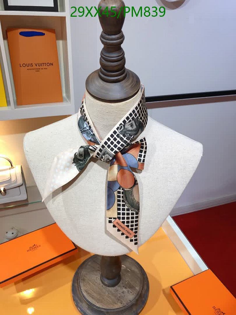 Hermes-Scarf Code: PM839 $: 29USD