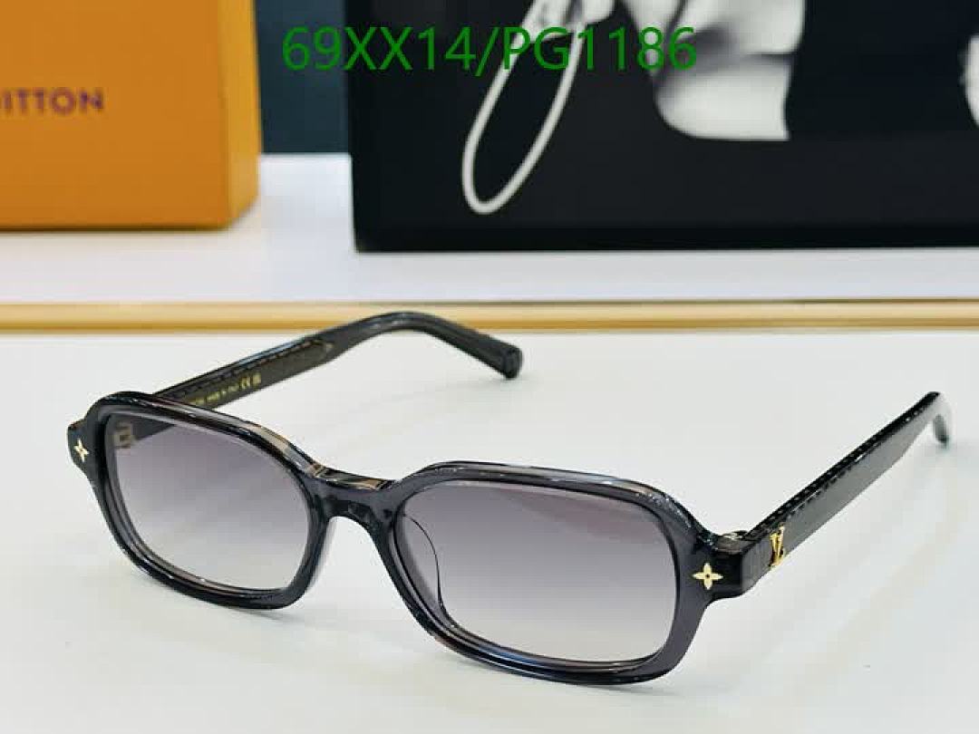 LV-Glasses Code: PG1186 $: 69USD