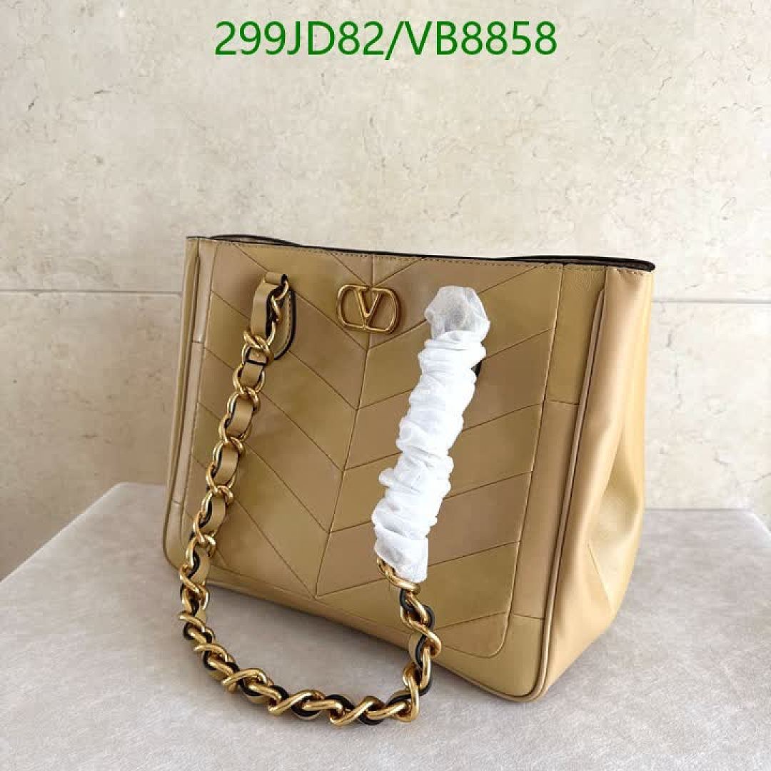 Valentino-Bag-Mirror Quality Code: VB8858 $: 299USD
