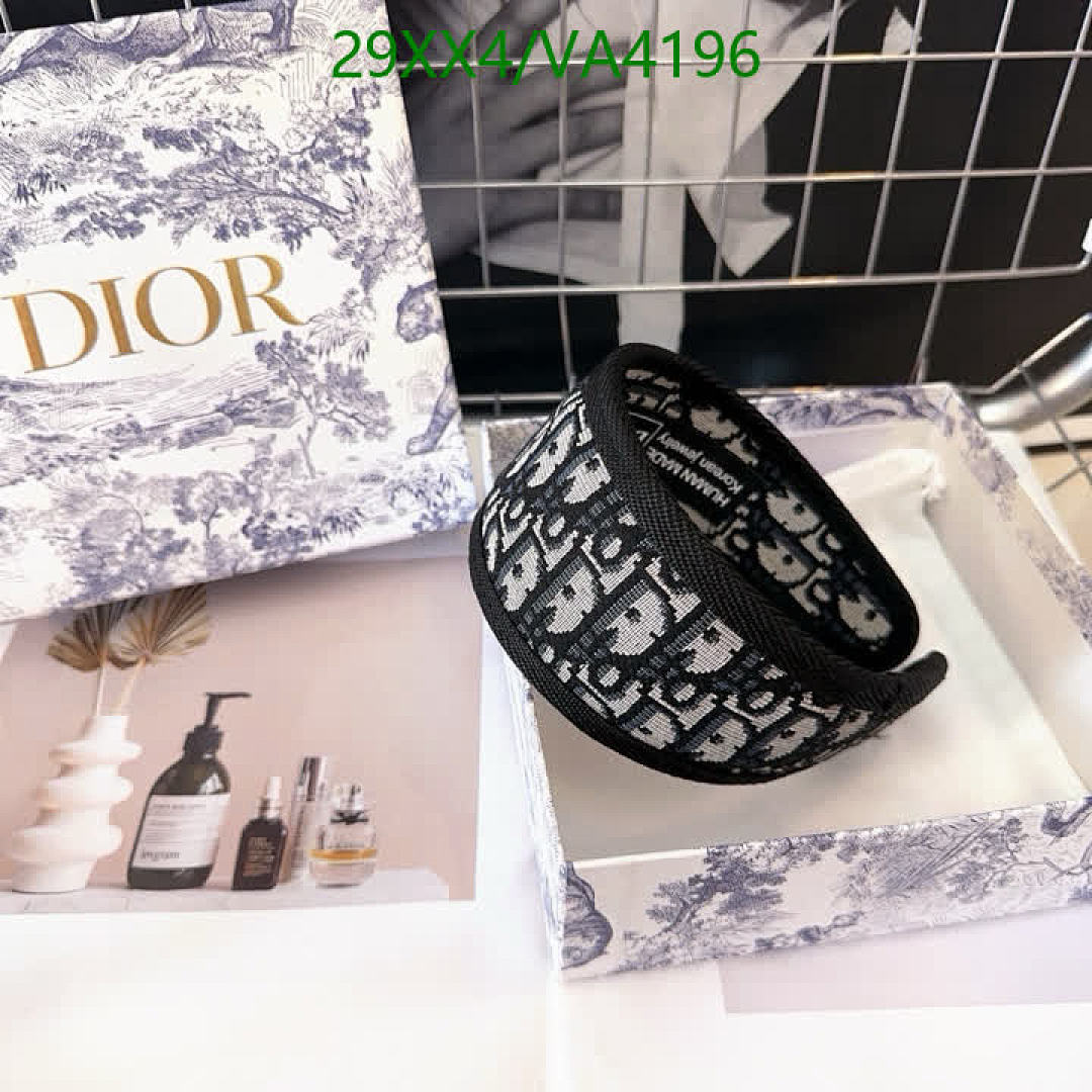 Dior-Headband Code: VA4196 $: 29USD