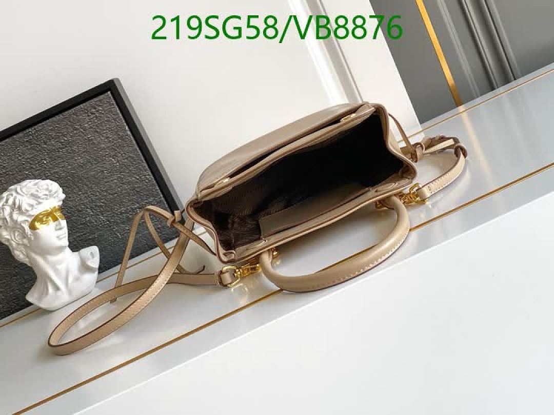 Prada-Bag-Mirror Quality Code: VB8876 $: 219USD