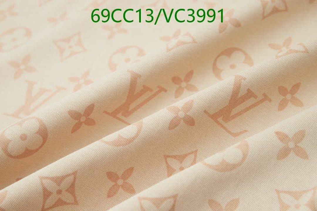 LV-Clothing Code: VC3991 $: 69USD