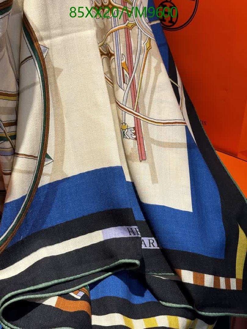 Hermes-Scarf Code: VM9600 $: 85USD