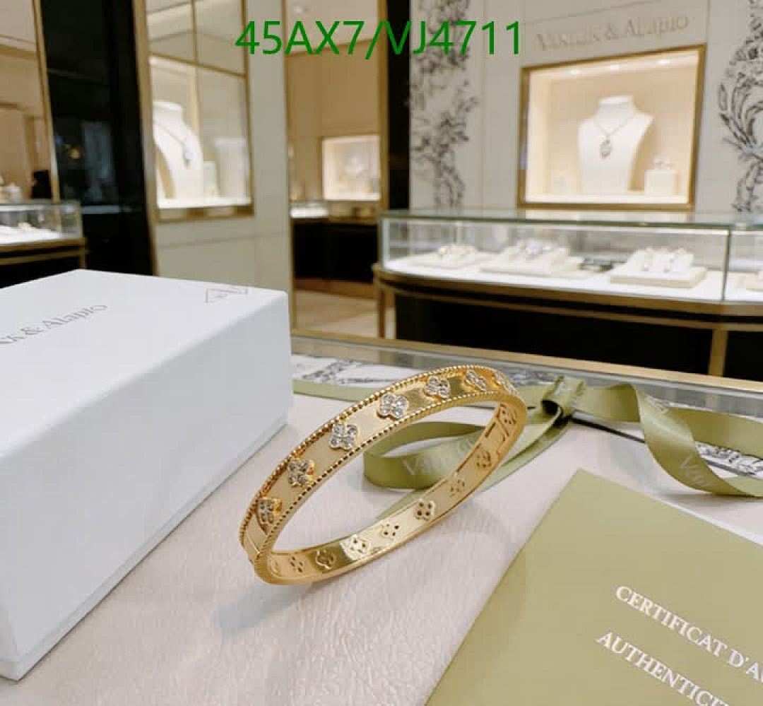 Van Cleef & Arpels-Jewelry Code: VJ4711 $: 45USD-Yupoo.ru - Copybrand.Team photo album Van Cleef & Arpels-Jewelry Code: VJ4711 $: 45USD