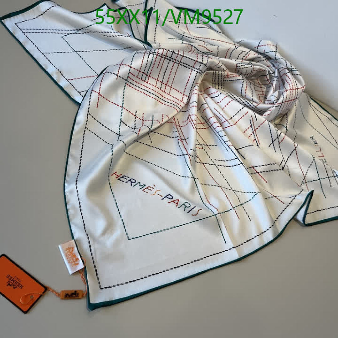 Hermes-Scarf Code: VM9527 $: 55USD