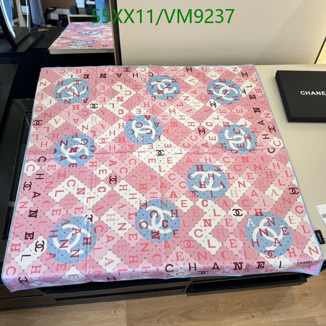 Chanel-Scarf Code: VM9237 $: 55USD