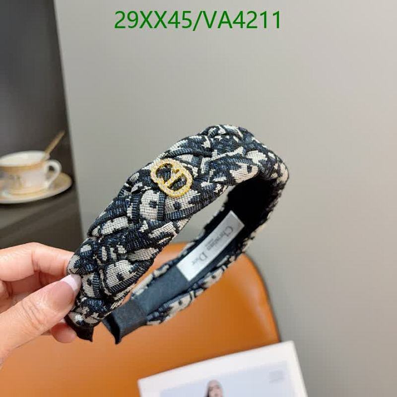 Dior-Headband Code: VA4211 $: 29USD