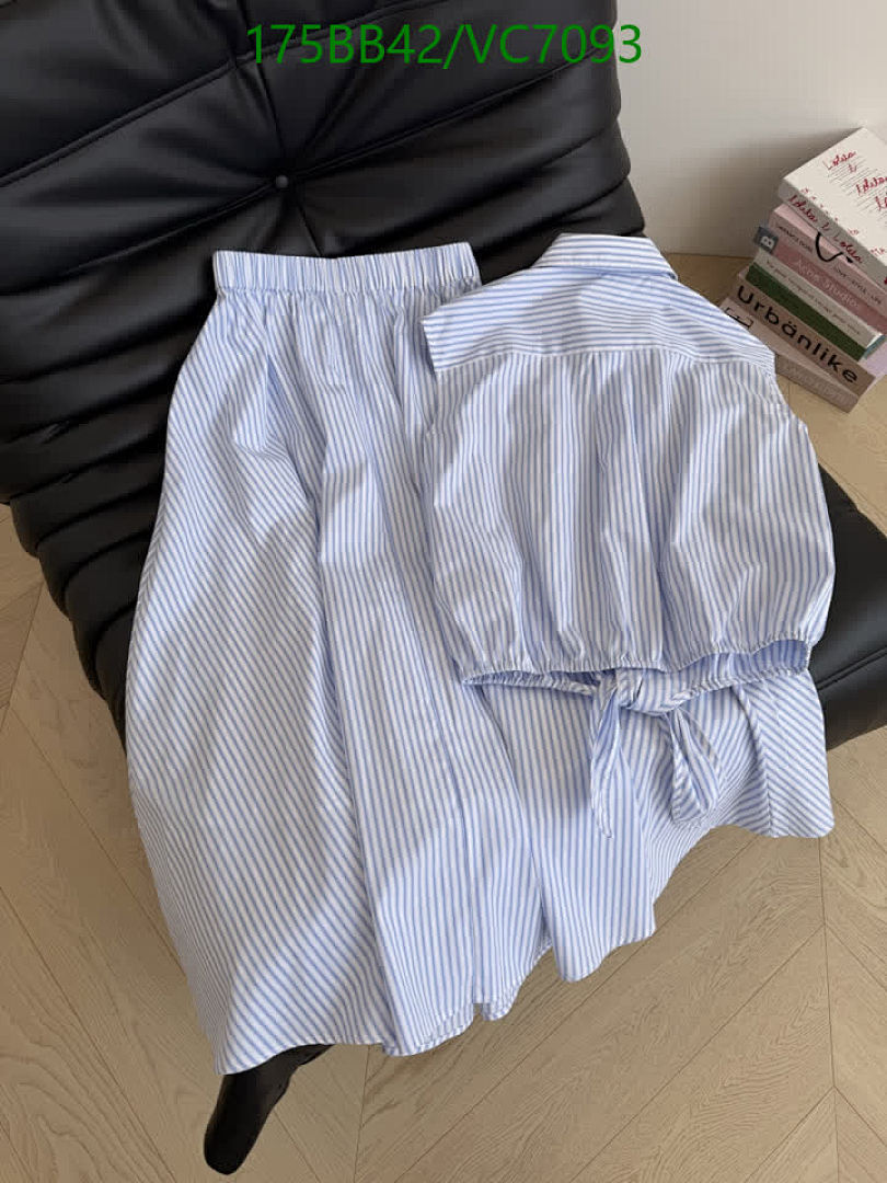 Miu Miu-Clothing Code: VC7093 $: 175USD