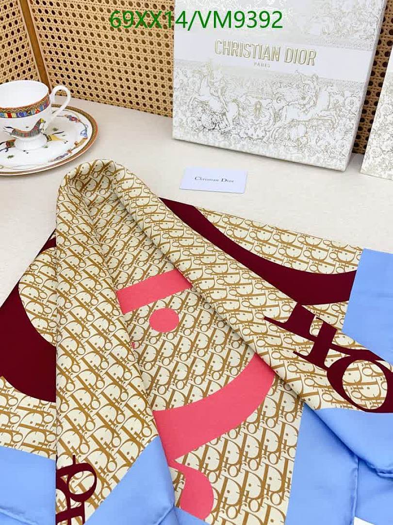 Dior-Scarf Code: VM9392 $: 69USD