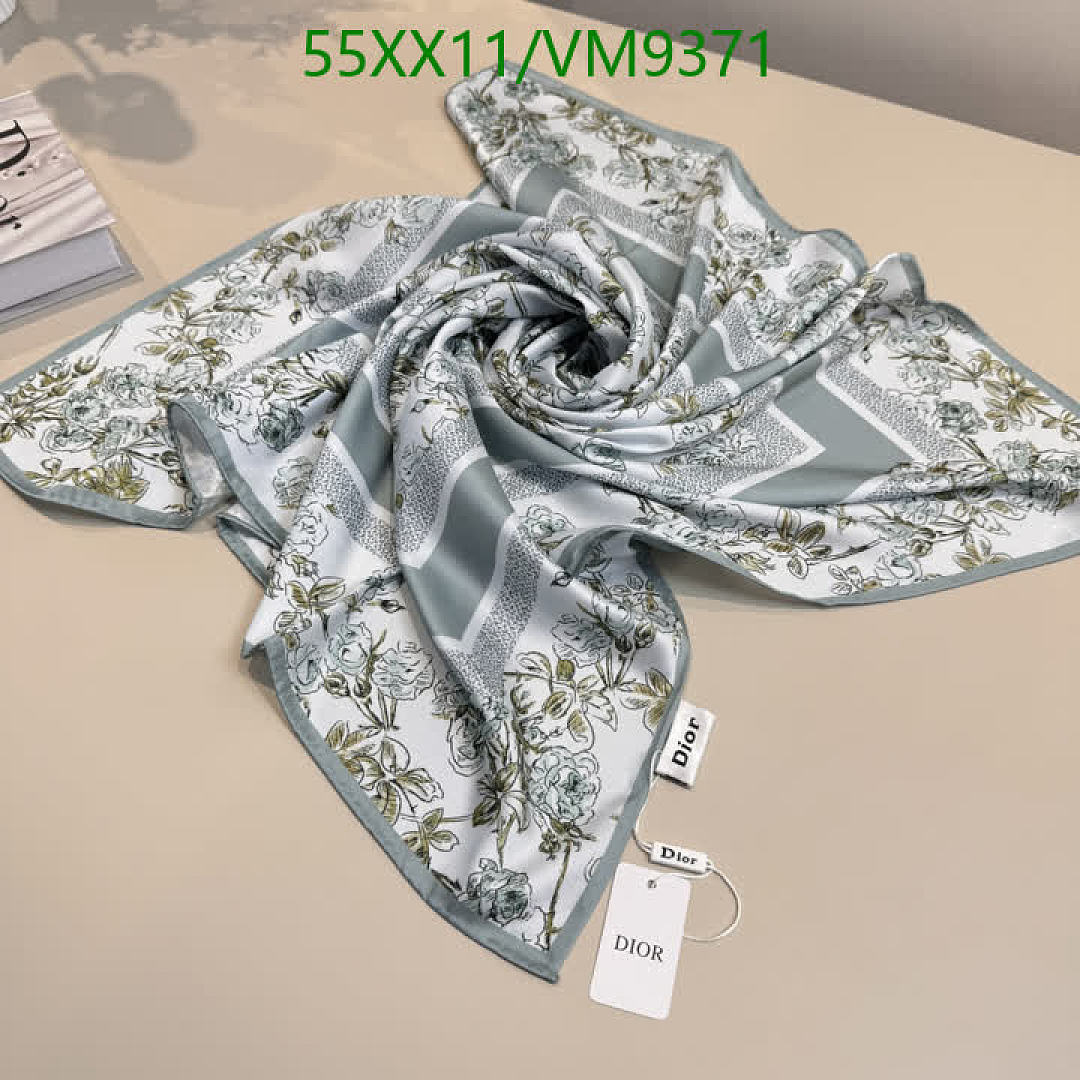 Dior-Scarf Code: VM9371 $: 55USD
