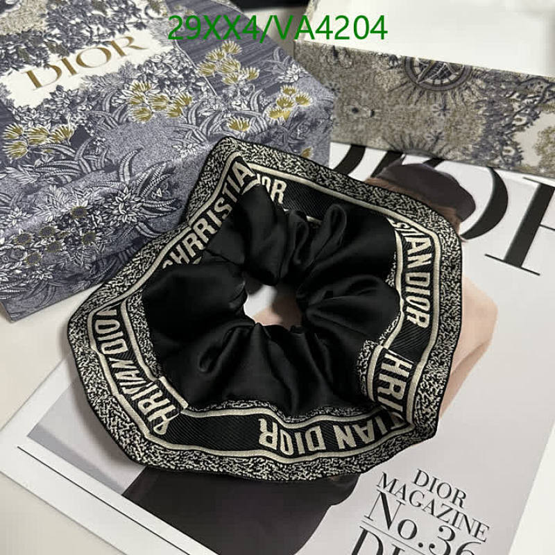 Dior-Headband Code: VA4204 $: 29USD