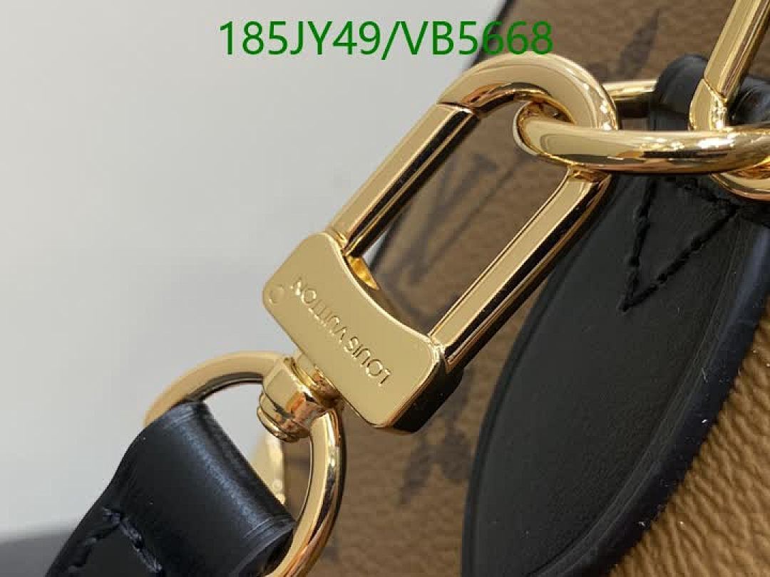 LV-Bag-Mirror Quality Code: VB5668 $: 185USD