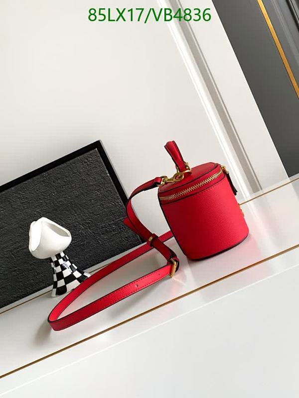 Valentino-Bag-4A Quality Code: VB4836 $: 85USD