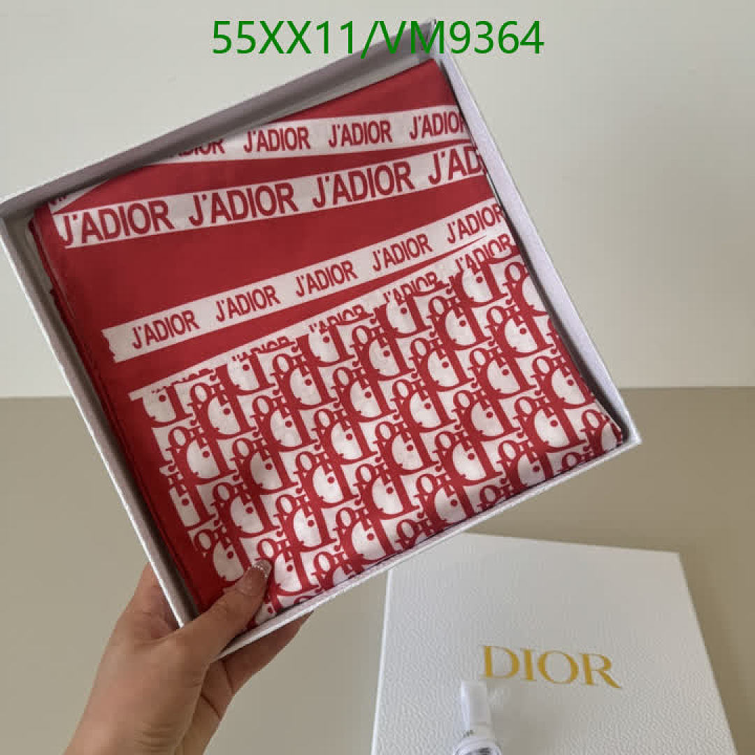 Dior-Scarf Code: VM9364 $: 55USD