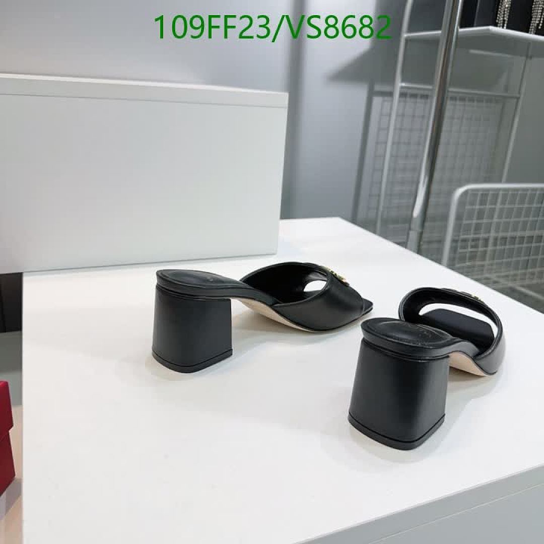 Valentino-Women Shoes Code: VS8682 $: 109USD