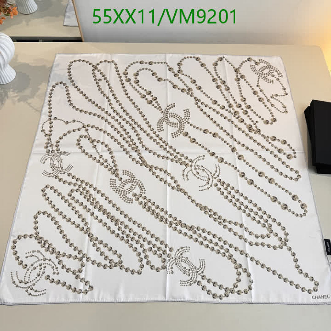 Chanel-Scarf Code: VM9201 $: 55USD