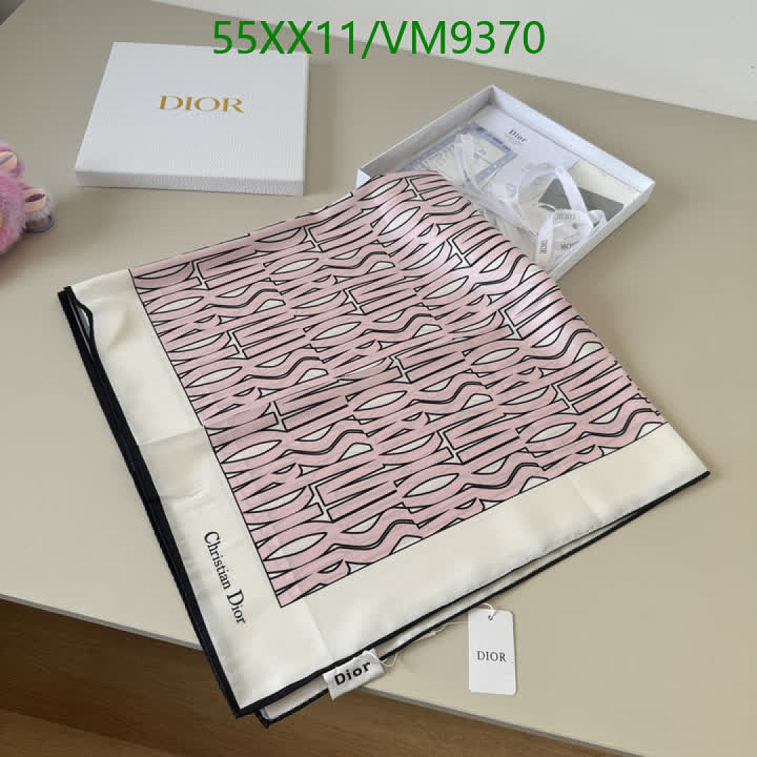 Dior-Scarf Code: VM9370 $: 55USD