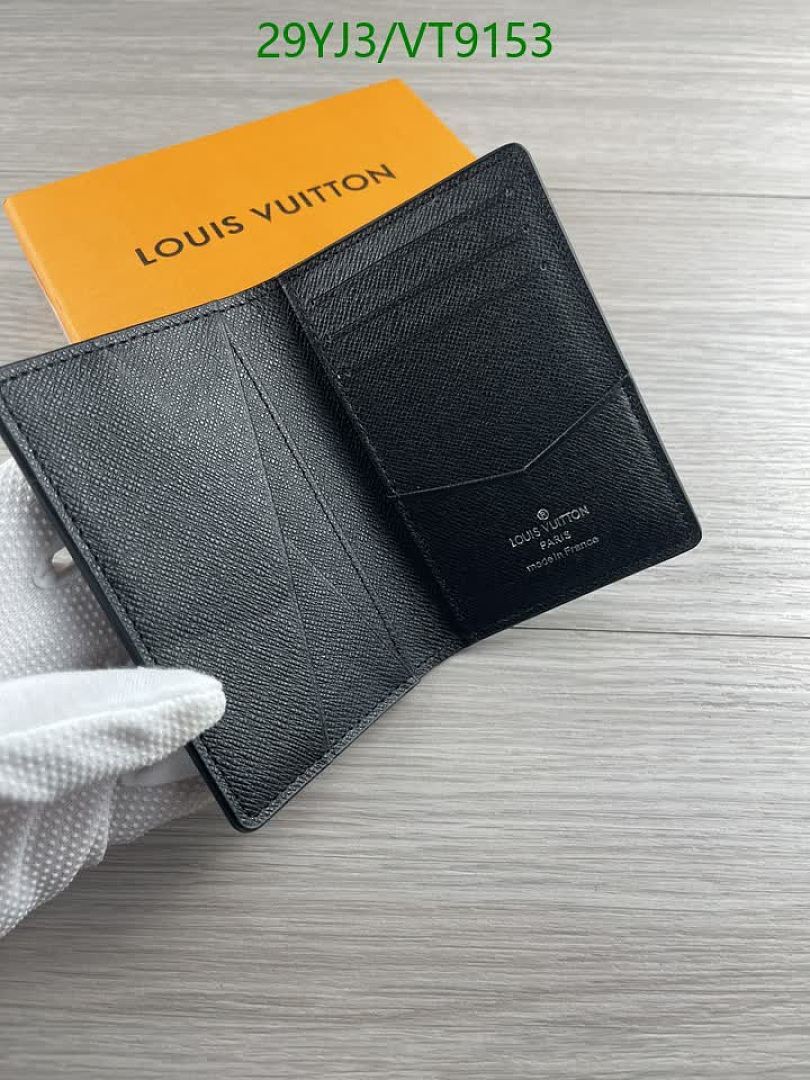 LV-Wallet-4A Quality Code: VT9153 $: 29USD