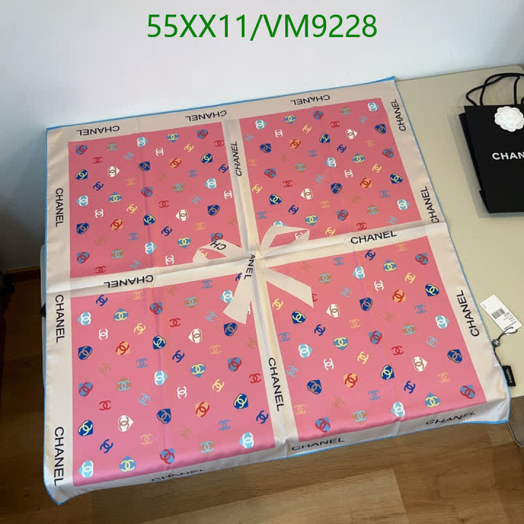 Chanel-Scarf Code: VM9228 $: 55USD