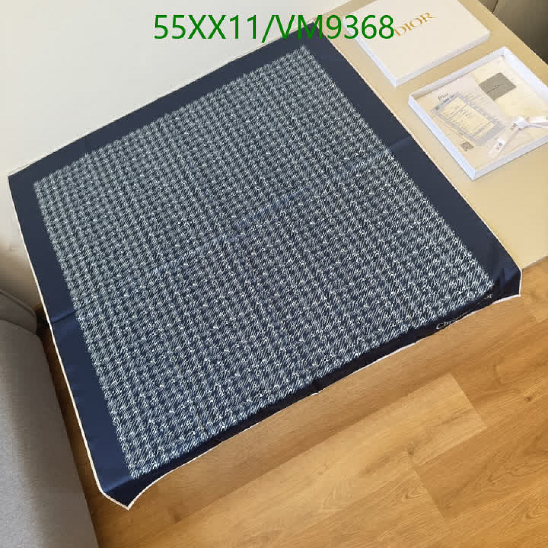 Dior-Scarf Code: VM9368 $: 55USD