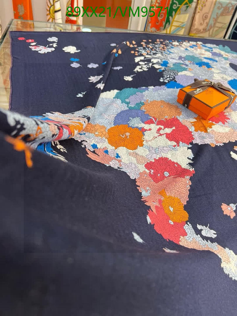 Hermes-Scarf Code: VM9571 $: 89USD