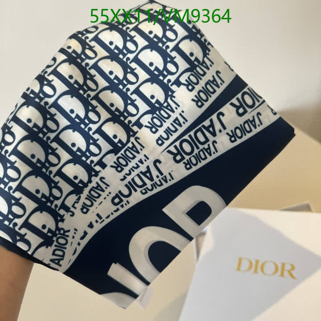 Dior-Scarf Code: VM9364 $: 55USD