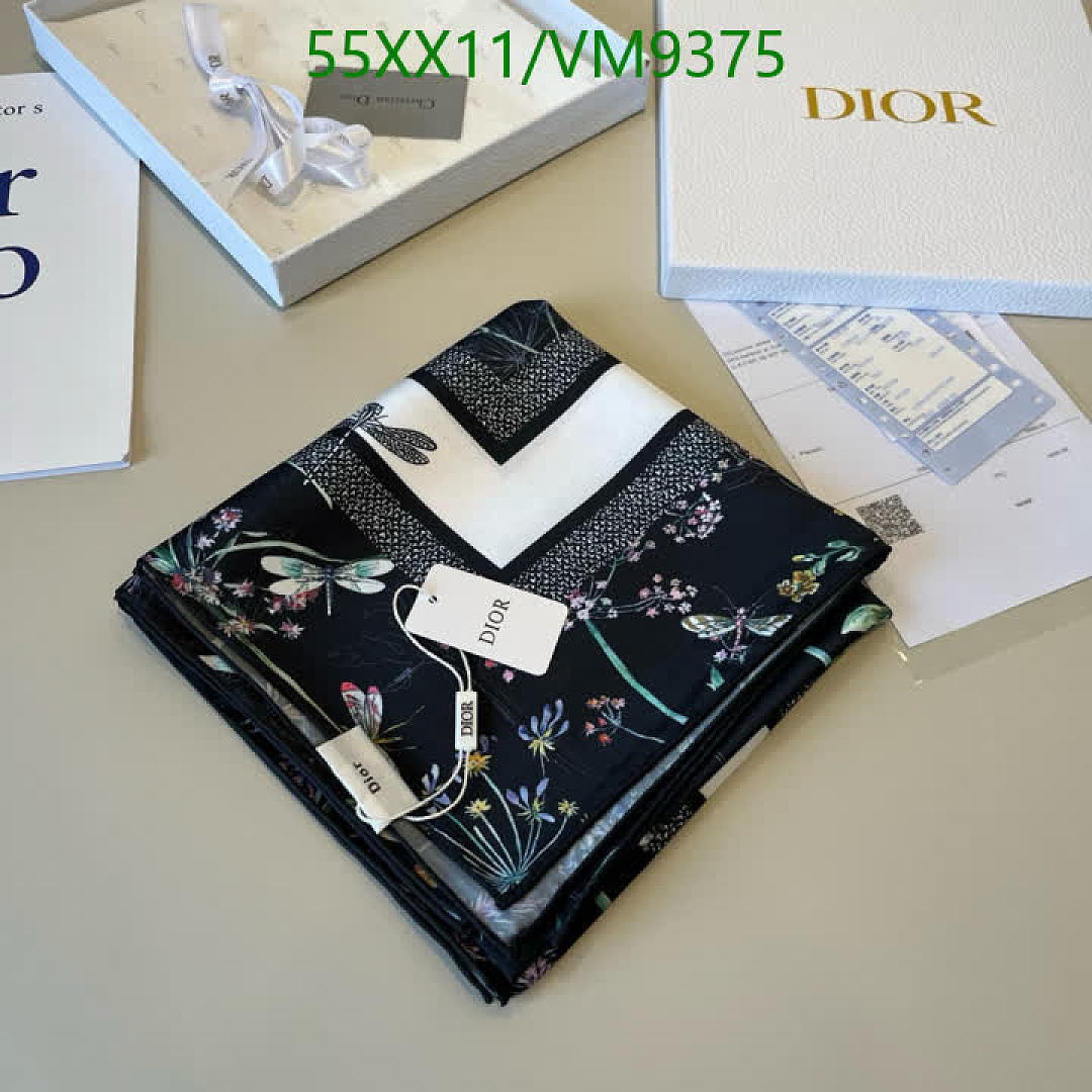Dior-Scarf Code: VM9375 $: 55USD