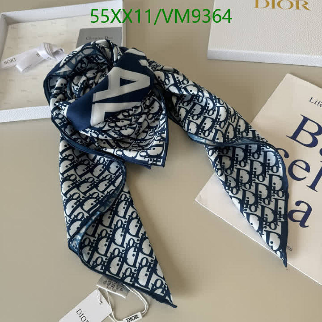 Dior-Scarf Code: VM9364 $: 55USD