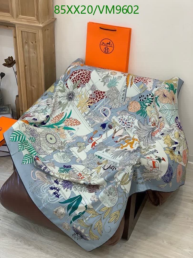Hermes-Scarf Code: VM9602 $: 85USD