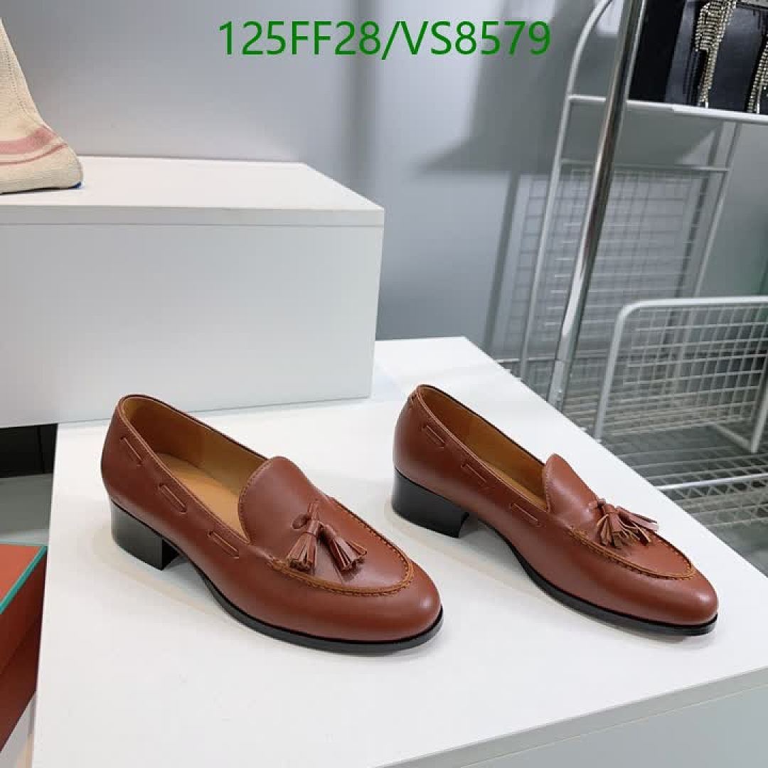 Loro Piana-Women Shoes Code: VS8579 $: 125USD