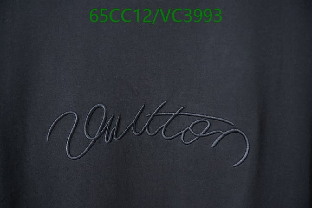 LV-Clothing Code: VC3993 $: 65USD