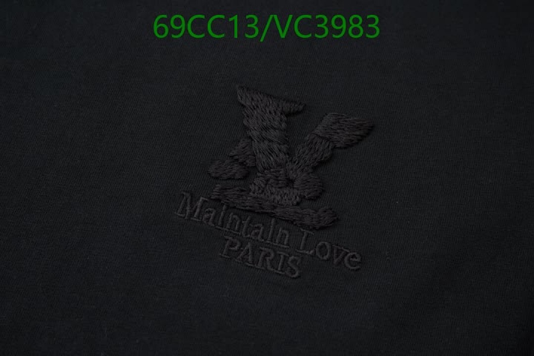 LV-Clothing Code: VC3983 $: 69USD