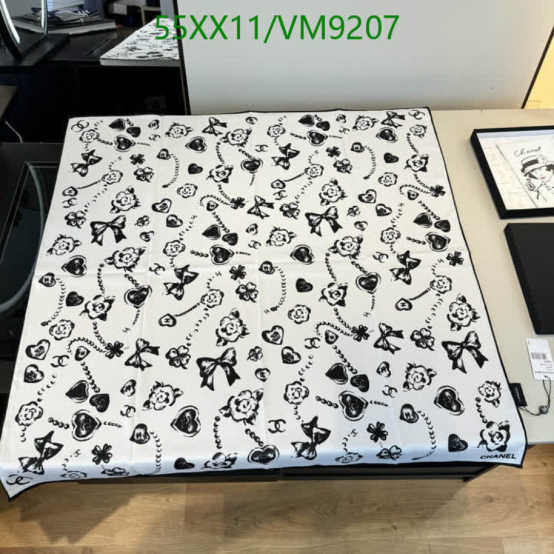 Chanel-Scarf Code: VM9207 $: 55USD