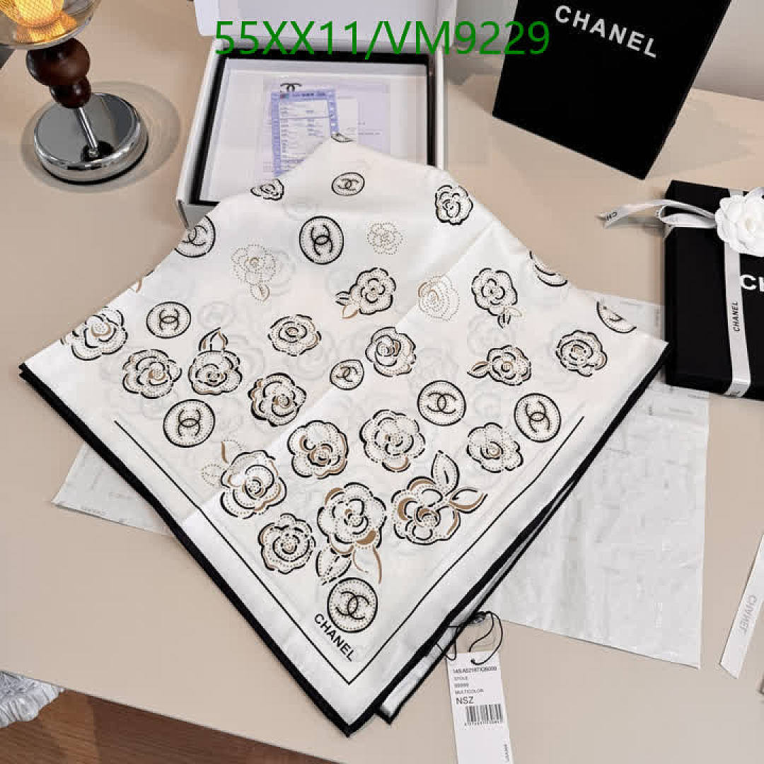 Chanel-Scarf Code: VM9229 $: 55USD