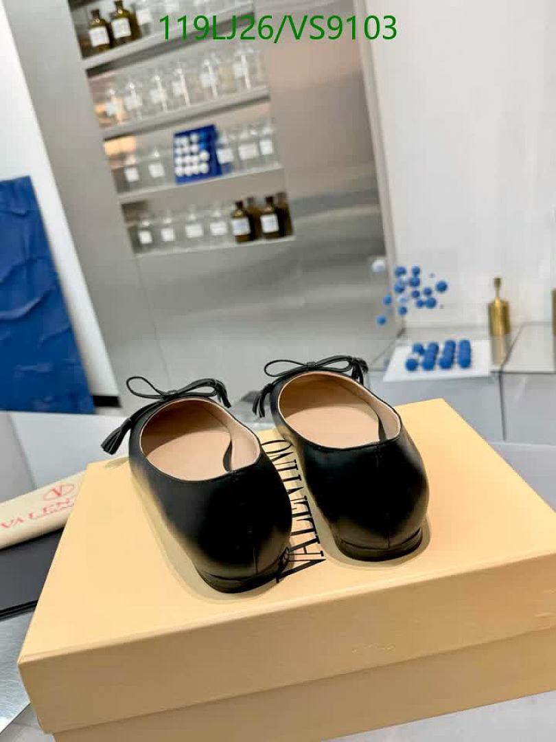 Valentino-Women Shoes Code: VS9103 $: 119USD
