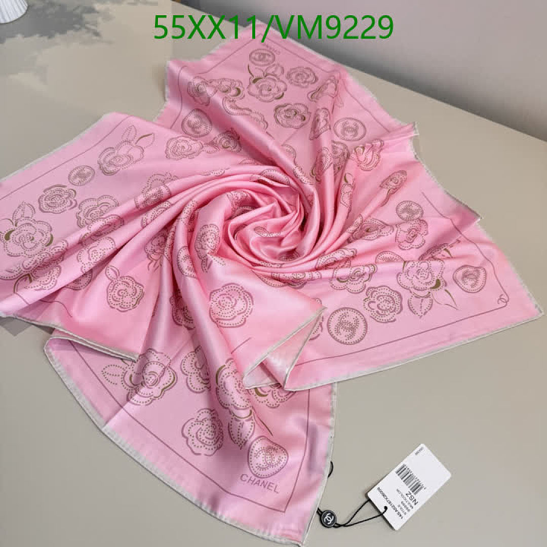 Chanel-Scarf Code: VM9229 $: 55USD