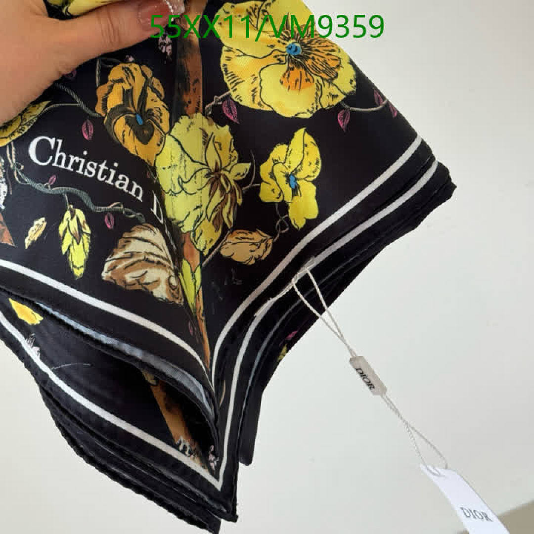 Dior-Scarf Code: VM9359 $: 55USD